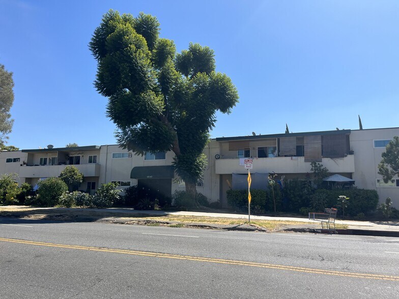 More Photos Of 6840 Kester Ave, Van Nuys Apartments For Sale