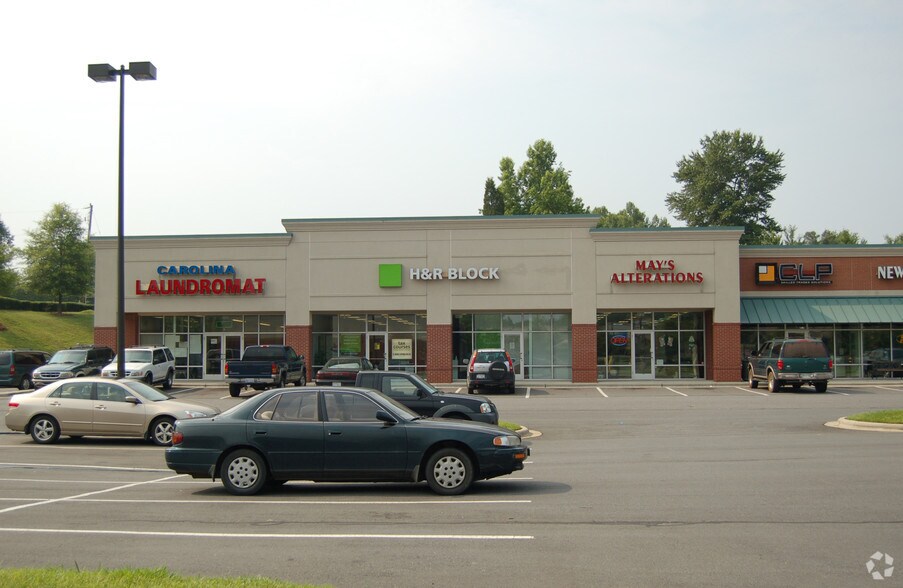 More Photos Of 9020 Albemarle Rd, Charlotte Unknown For Lease