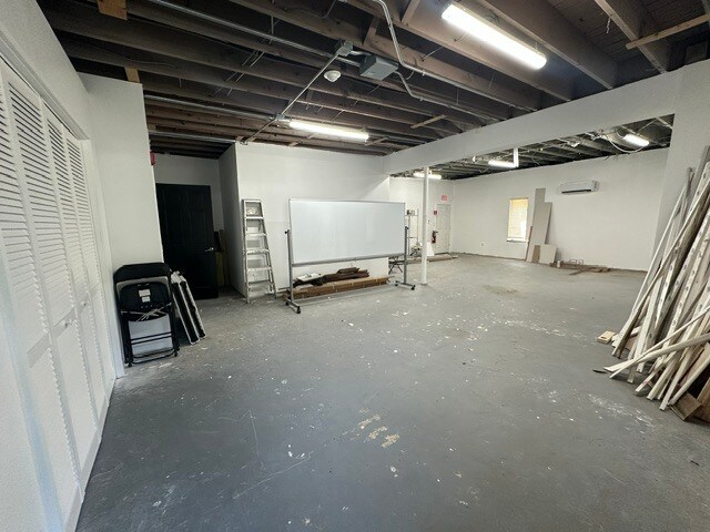 More Photos Of 201 N Route 9W, Congers Storefront Retail Office For Lease