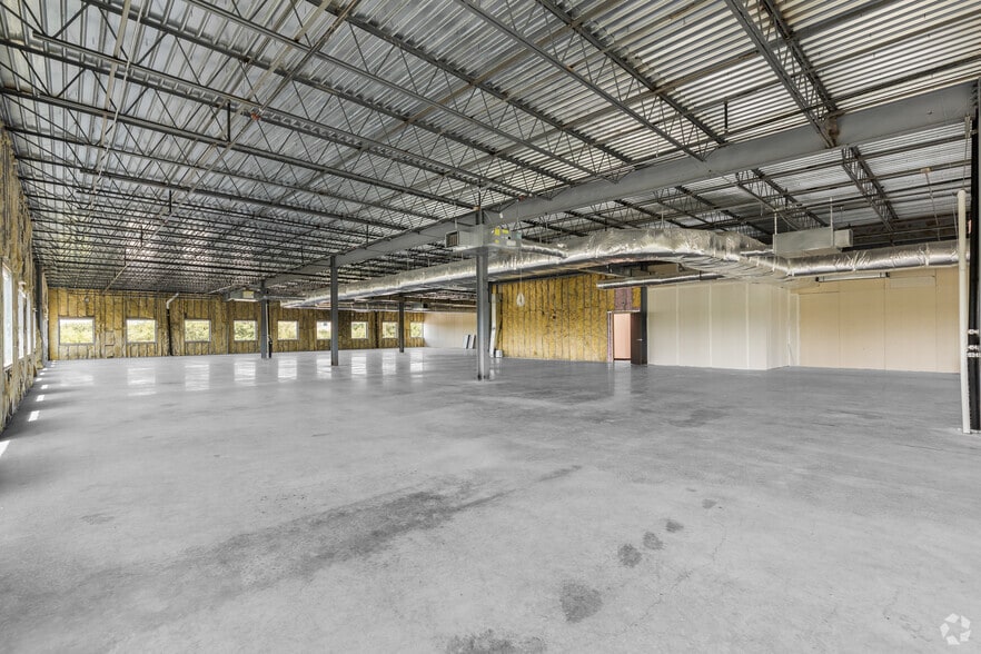 More Photos Of 530 Clara Barton Blvd, Garland Medical For Lease