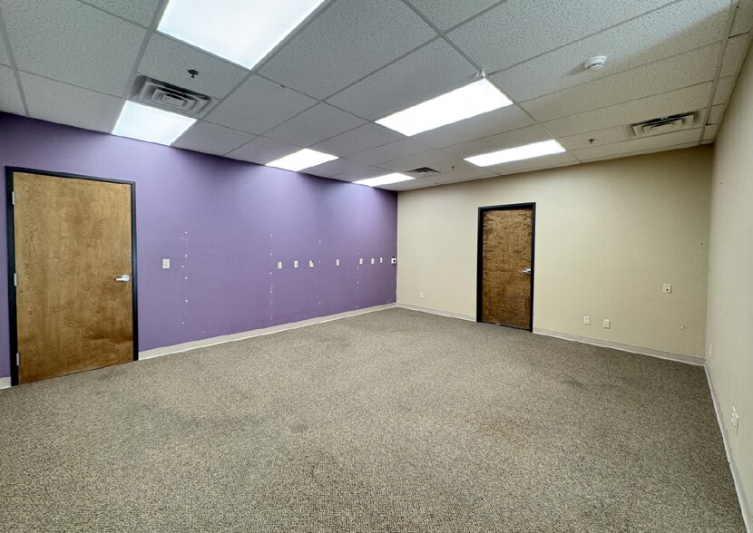 More Photos Of 583-585 Osuna Rd, Albuquerque Freestanding For Lease