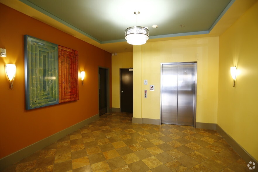More Photos Of 11718 97th Ln NE, Kirkland Unknown For Sale