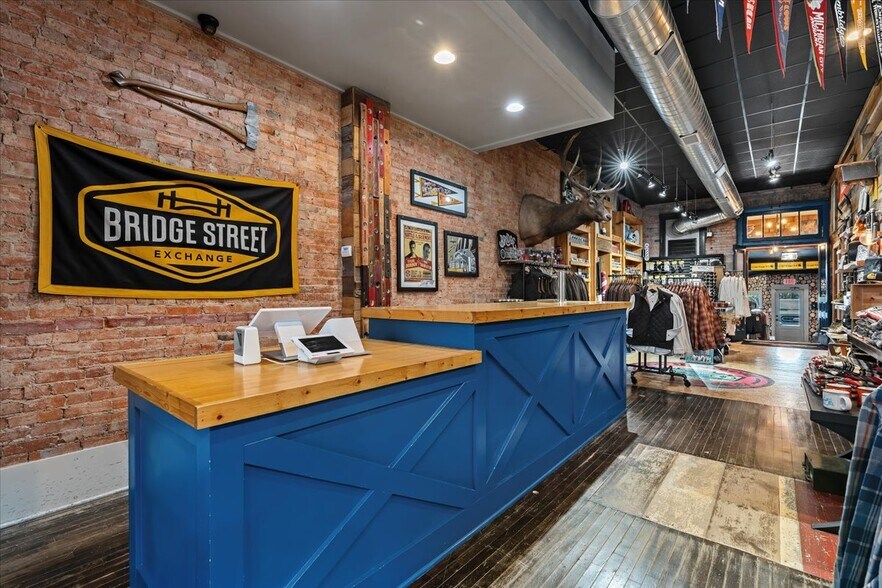 More Photos Of 104 S Leroy St, Fenton Storefront Retail Residential For Sale