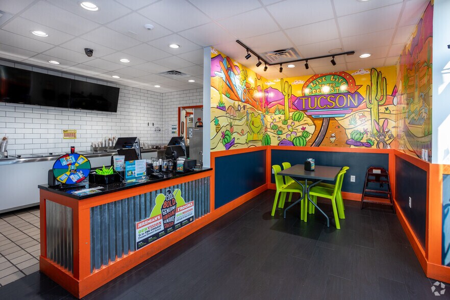 More Photos Of 4676 E Grant Rd, Tucson Fast Food For Sale