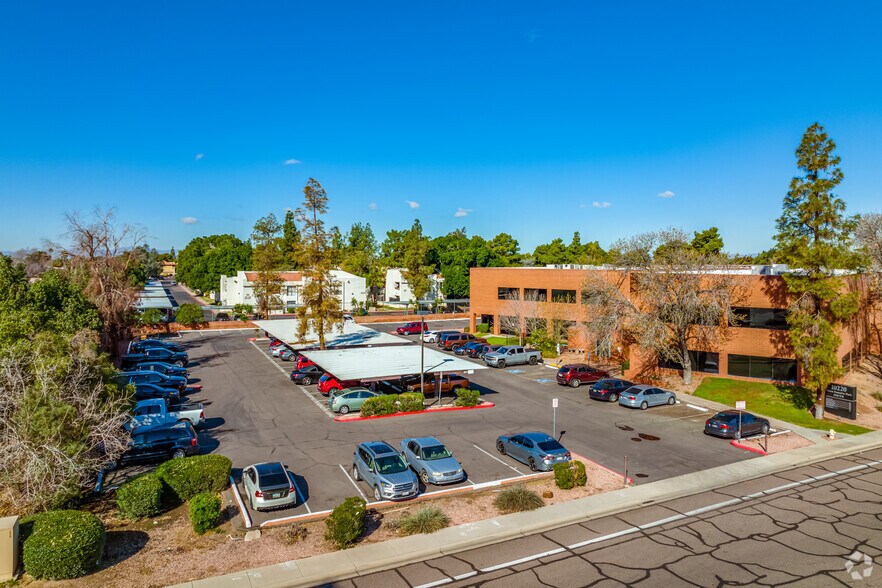 More Photos Of 10220 N 31st Ave, Phoenix Unknown For Lease