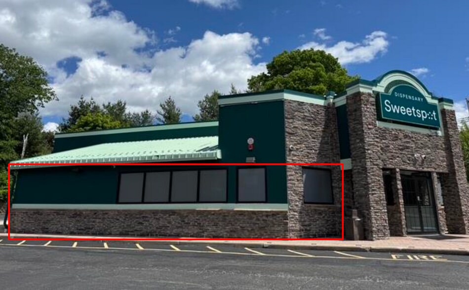 Primary Photo Of 41 US Highway 46, Budd Lake Restaurant For Lease