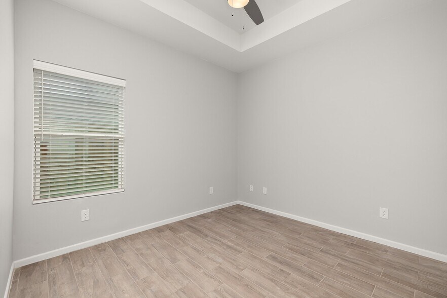 More Photos Of 1601 Hyatt Ave, Pharr Multifamily For Sale