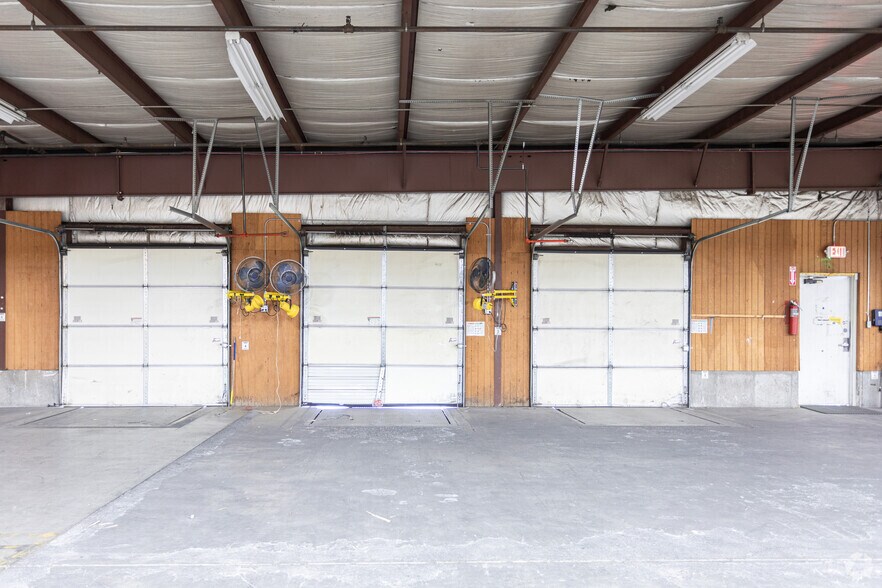 More Photos Of 225 E 900 S, Provo Manufacturing For Lease