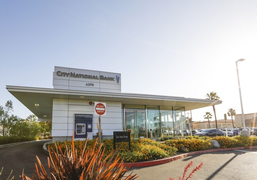 More Photos Of 6270-6378 E Pacific Coast Hwy, Long Beach Unknown For Lease