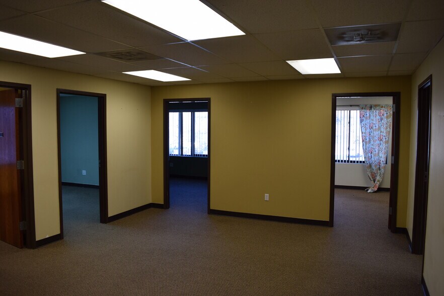 More Photos Of 11154 Huron St, Northglenn Medical For Sale