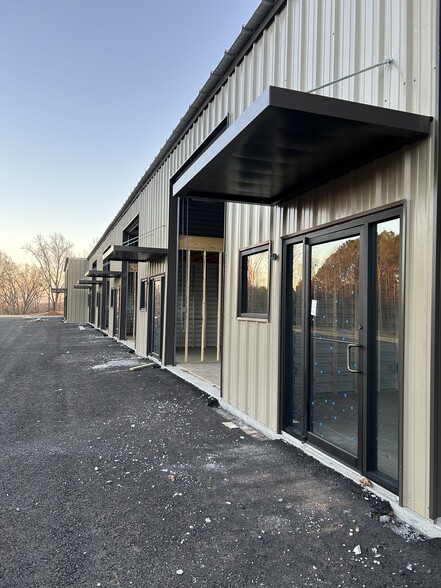 Primary Photo Of Auraria Rd (Parcel 048 100), Dahlonega Manufacturing For Lease