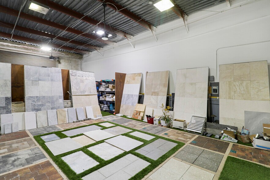 More Photos Of 3300 S Congress Ave, Boynton Beach Showroom For Sale