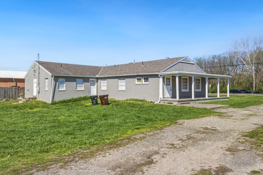 More Photos Of 4720 Springfield St, Dayton Office For Sale