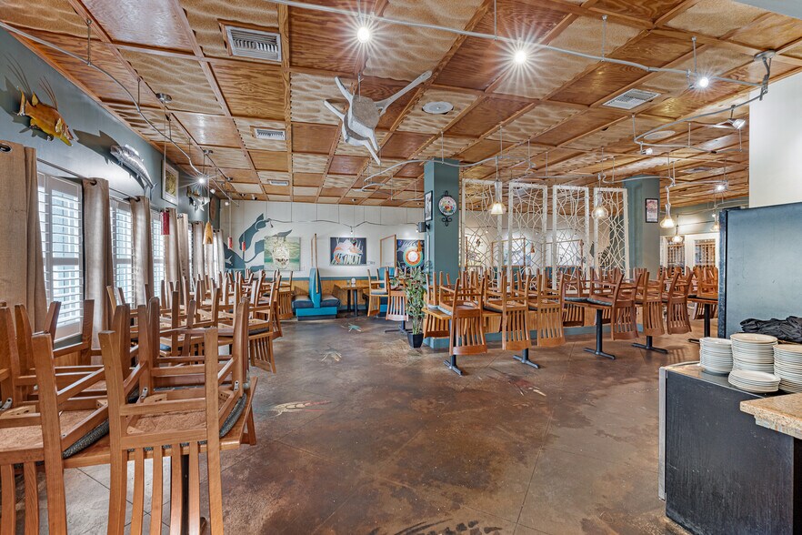 More Photos Of 108 Anastasia Blvd, Saint Augustine Restaurant For Sale