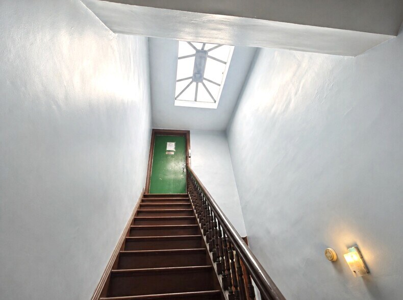 More Photos Of 959 Seneca Ave, Ridgewood Multifamily For Sale