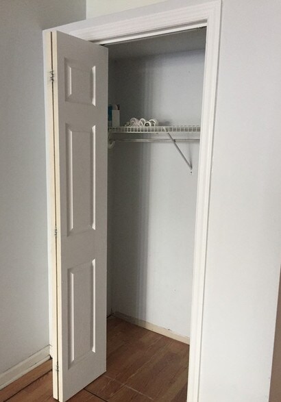 More Photos Of 91-93 Broad St, Red Bank Storefront For Lease