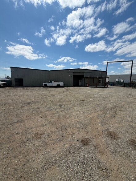 More Photos Of 1147 Atlantic St, Union City Warehouse For Lease