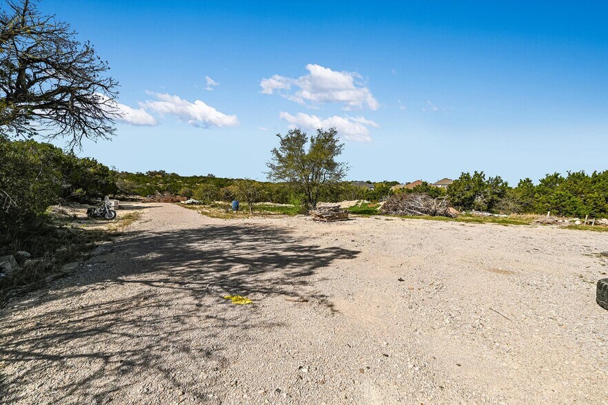 More Photos Of 21511 State Highway 71 W, Spicewood Light Manufacturing For Sale