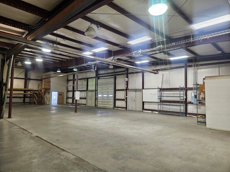 More Photos Of 88 Life Link Way, Bozeman Warehouse For Sale