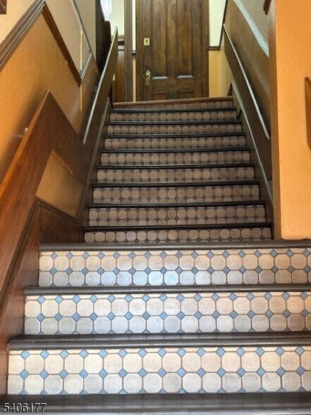 More Photos Of 27-29 Olcott Sq, Bernardsville Storefront Retail Office For Lease