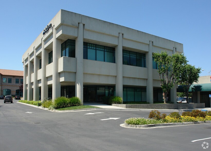 More Photos Of 20401 Stevens Creek Blvd, Cupertino Medical For Lease