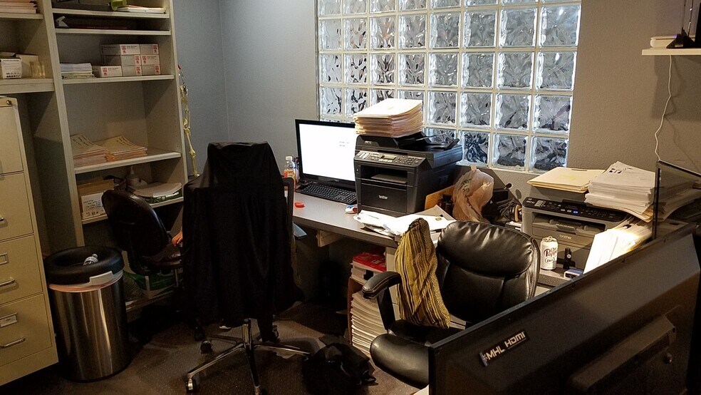 More Photos Of 1380 E Sahara Ave, Las Vegas Medical For Sale