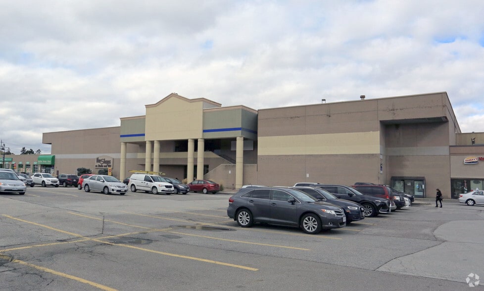 More Photos Of 2900 Steeles Ave E, Markham General Retail For Lease