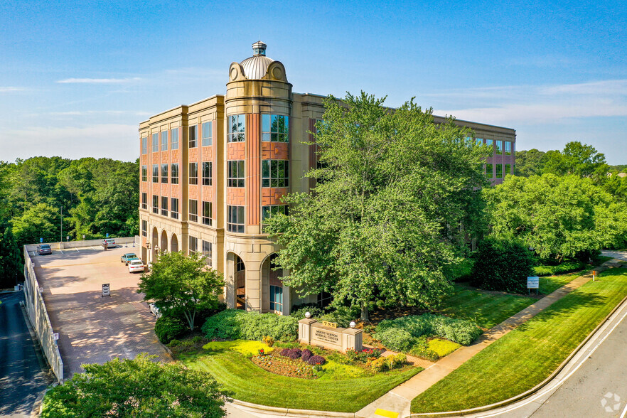 Primary Photo Of 755 Mount Vernon Hwy NE, Atlanta Medical For Lease