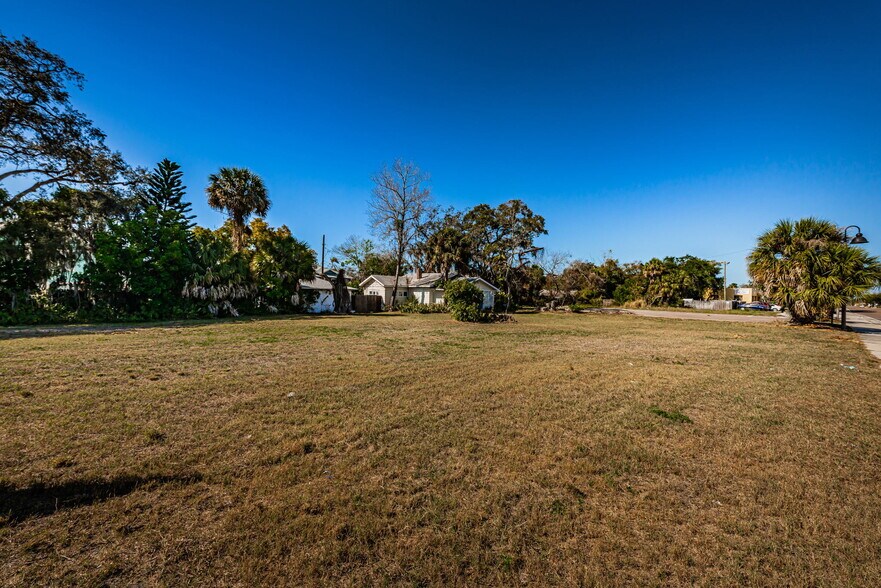 More Photos Of 1208 N Fort Harrison Ave, Clearwater Land For Sale
