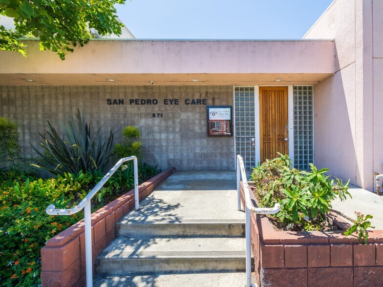 Primary Photo Of 571 W 7th St, San Pedro Medical For Sale