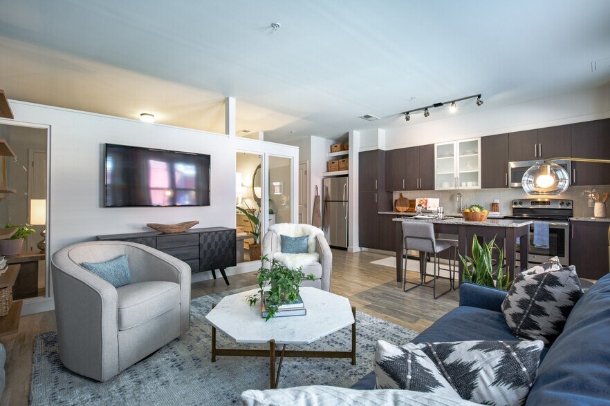 More Photos Of 1919 Clarendon Blvd, Arlington Apartments For Lease