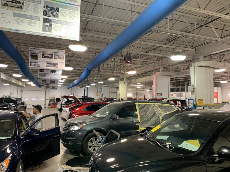 More Photos Of 15129 Foliage Ave, Apple Valley Auto Repair For Sale