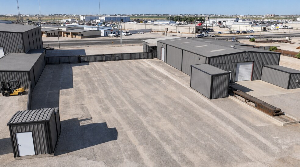 More Photos Of 3611 E State Highway 158, Midland Unknown For Lease