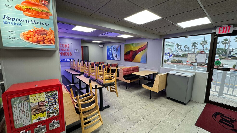 More Photos Of 902 3rd St N, Jacksonville Beach Fast Food For Sale