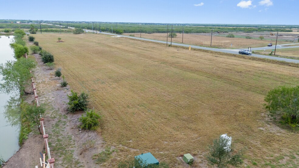 More Photos Of Carmen Ave & Cavasos Oltimo Rd, Brownsville Land For Sale