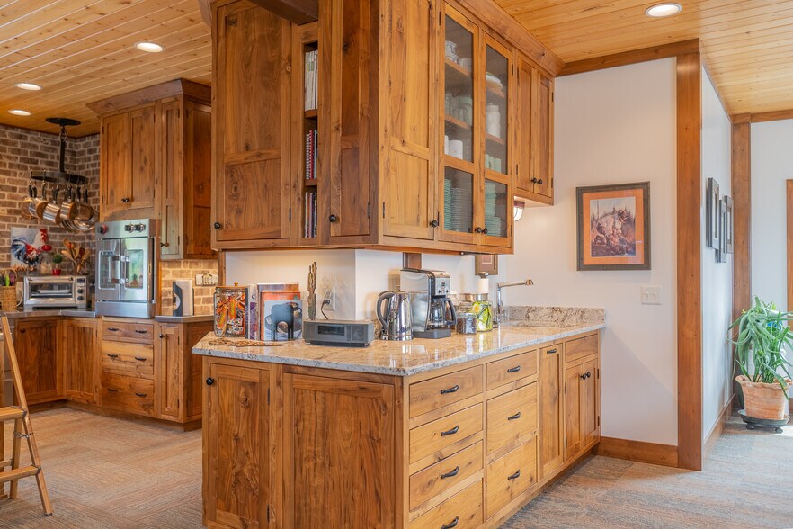 More Photos Of Quartz Lake, Delta Junction Lodge Meeting Hall For Sale