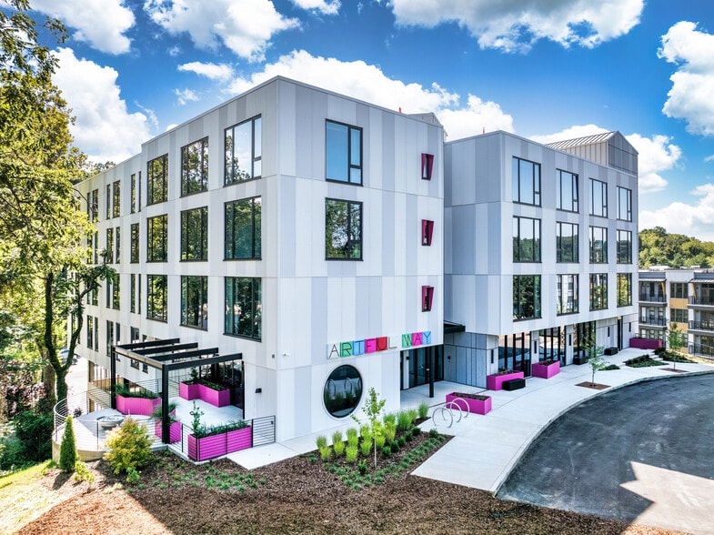 Primary Photo Of 31 Artful Way, Asheville Apartments For Lease