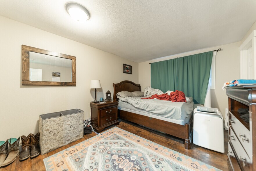 More Photos Of 3240-3320 NE 8th St, Gresham Apartments For Sale