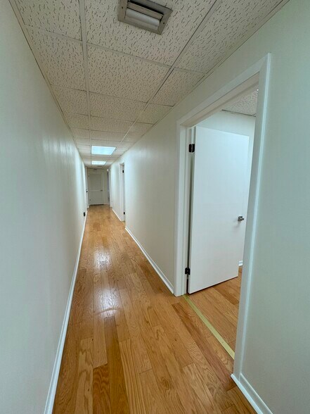 More Photos Of 307 S Boulevard, Tampa Office Residential For Lease