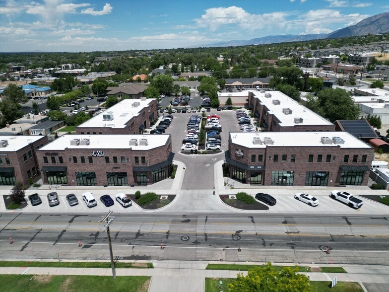 More Photos Of 827-833 E Pioneer Rd, Draper Loft Creative Space For Sale