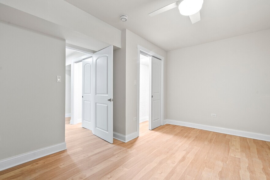 More Photos Of 4541 S Forrestville Ave, Chicago Multifamily For Sale
