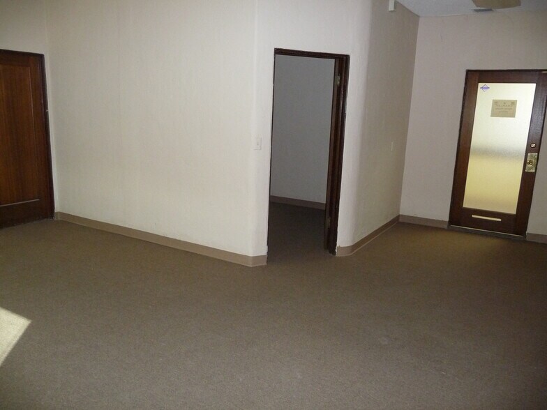 More Photos Of 495 W Main St, El Centro Office Residential For Sale