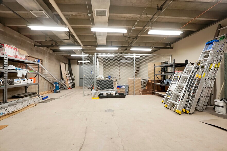 More Photos Of 227-229 Vallejo St, Denver Warehouse For Sale