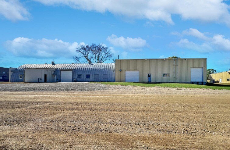 Primary Photo Of 805 E 10th St, Fairmont Warehouse For Sale