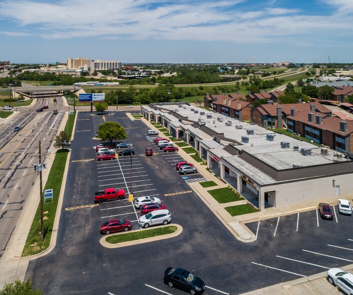 More Photos Of 2001-2029 S Coulter St, Amarillo Unknown For Lease