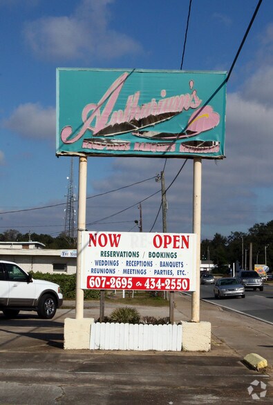 More Photos Of 1901 Pace Blvd, Pensacola Lodge Meeting Hall For Sale