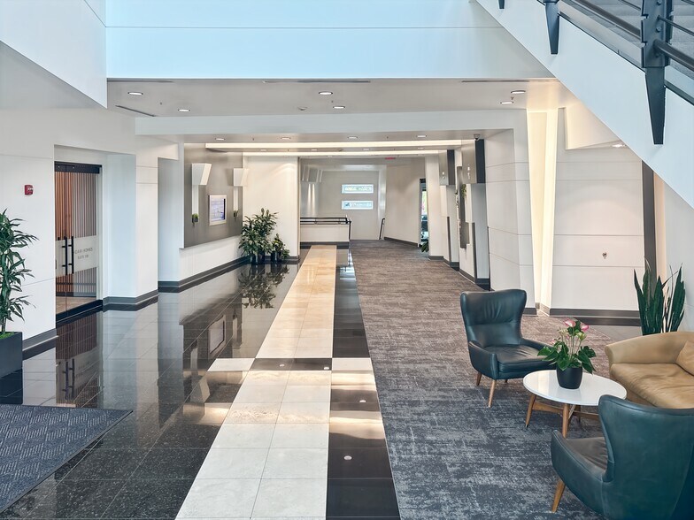 More Photos Of 4400 NE 77th Ave, Vancouver Coworking Space