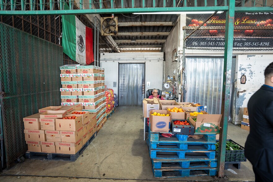 More Photos Of 1217 NW 21st St, Miami Refrigeration Cold Storage For Lease