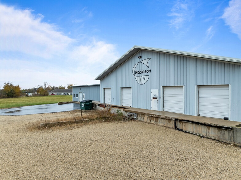 More Photos Of 130 Elizabeth Ln, Genoa City Industrial For Lease