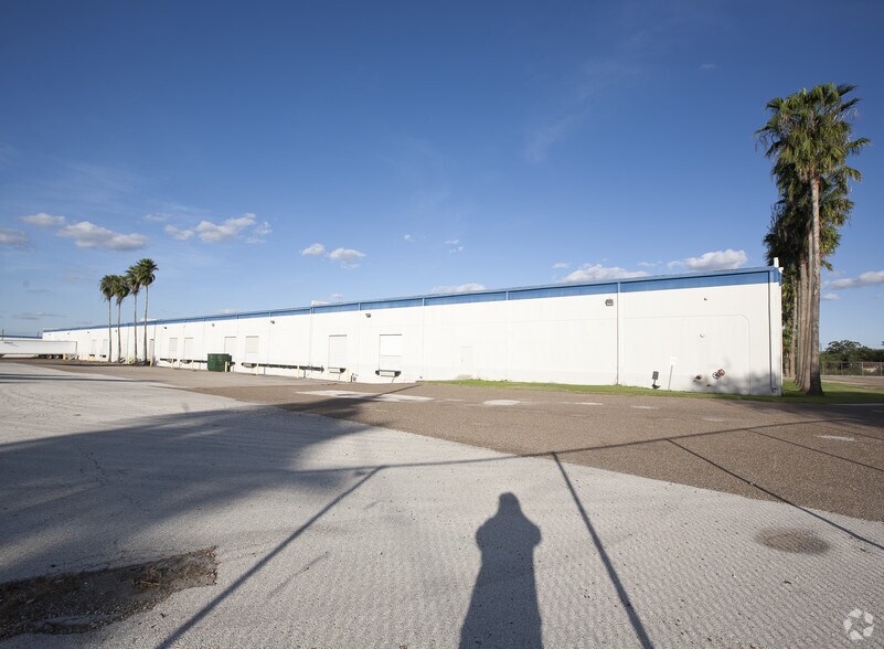 More Photos Of 1900 Billy Mitchell Blvd, Brownsville Warehouse For Lease
